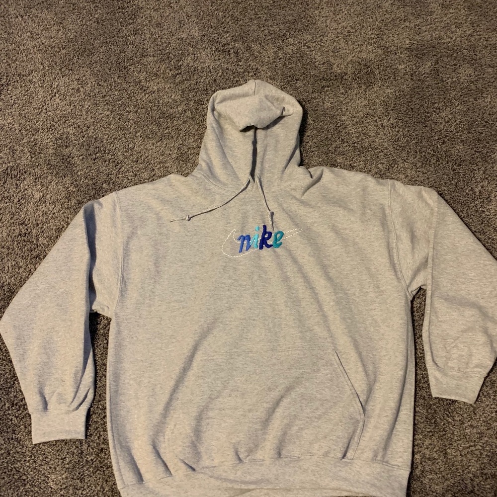 Embroidered sweatshirt